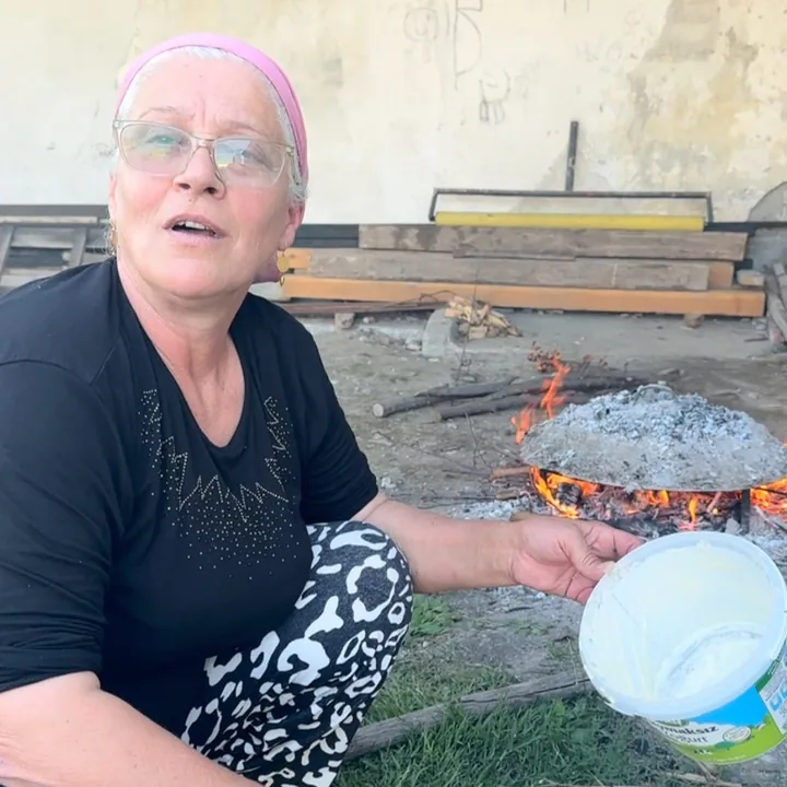 Köyde fliya hazırlığı ve yöresel lezzet paylaşımı